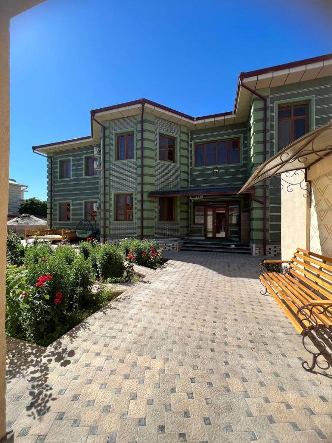 Tomaris Hotel Nukus Buitenkant foto