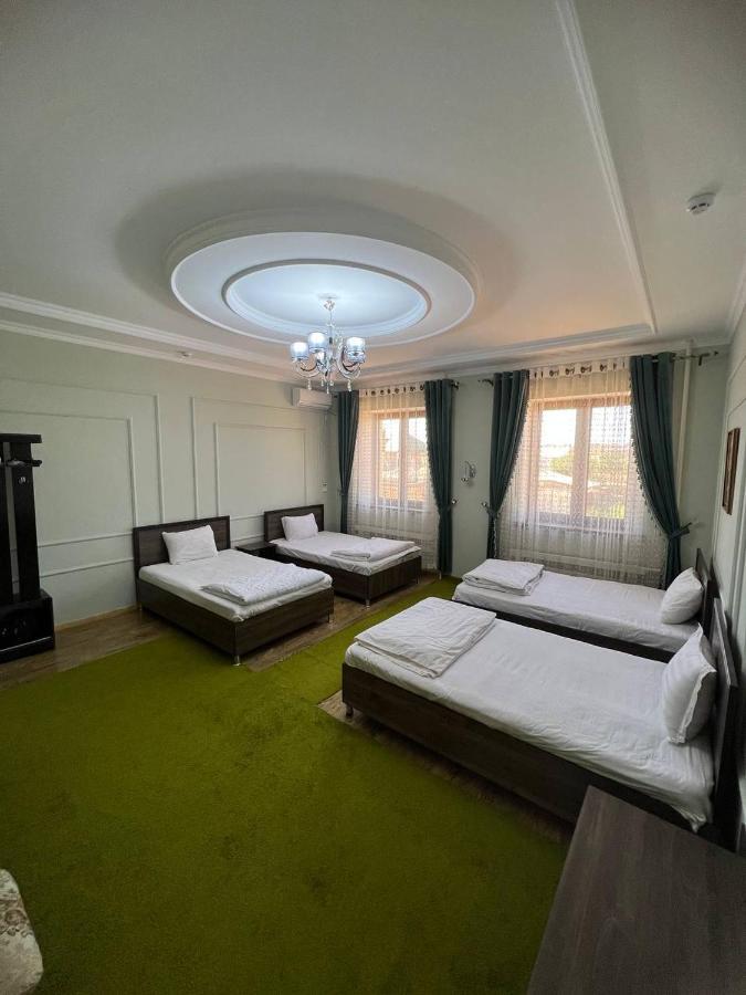 Tomaris Hotel Nukus Buitenkant foto