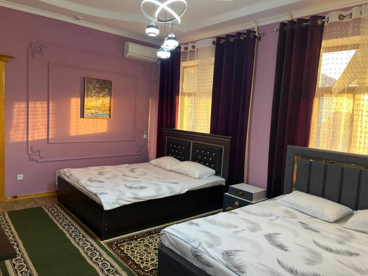 Tomaris Hotel Nukus Buitenkant foto